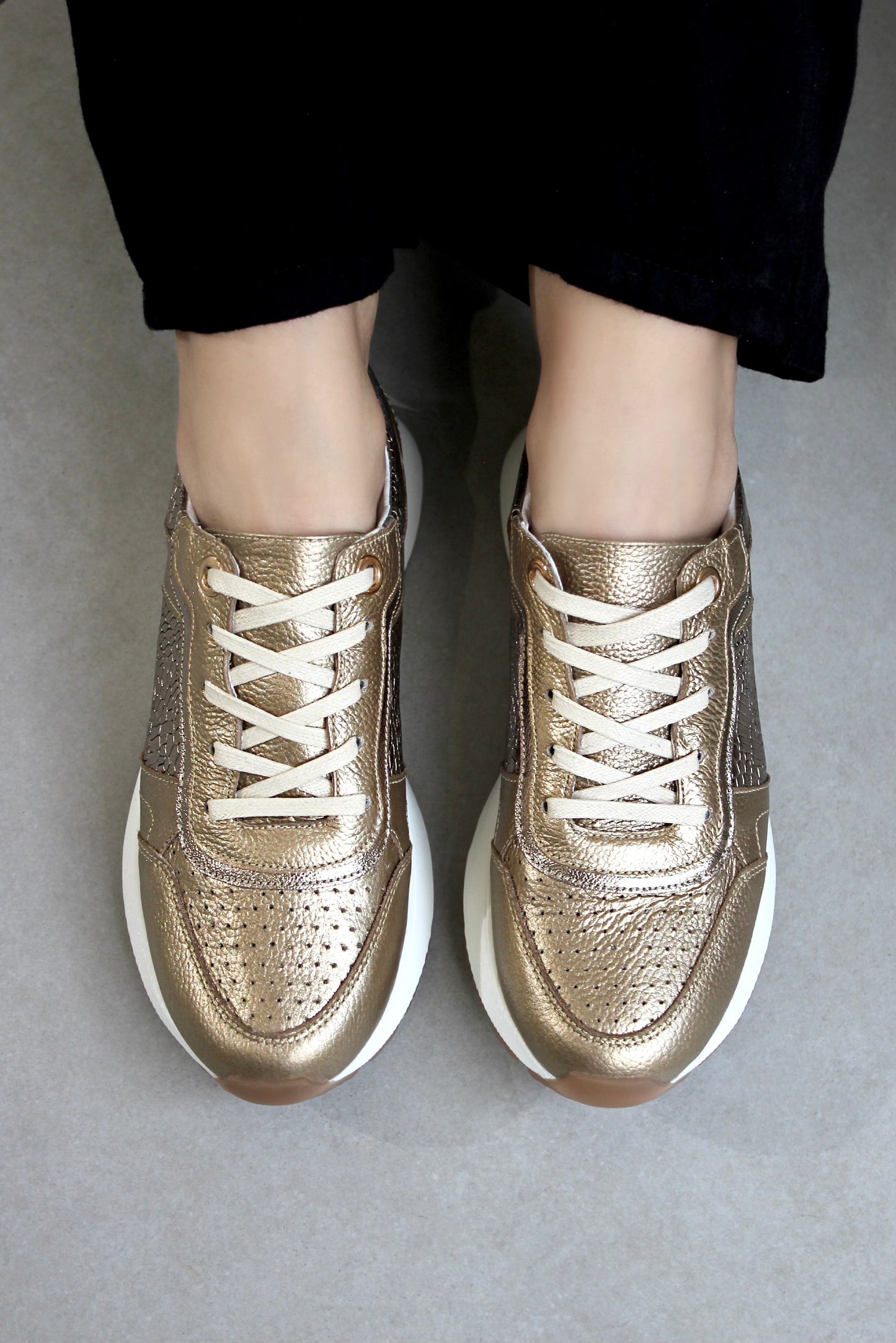 Sneakers Napoles en Cuero