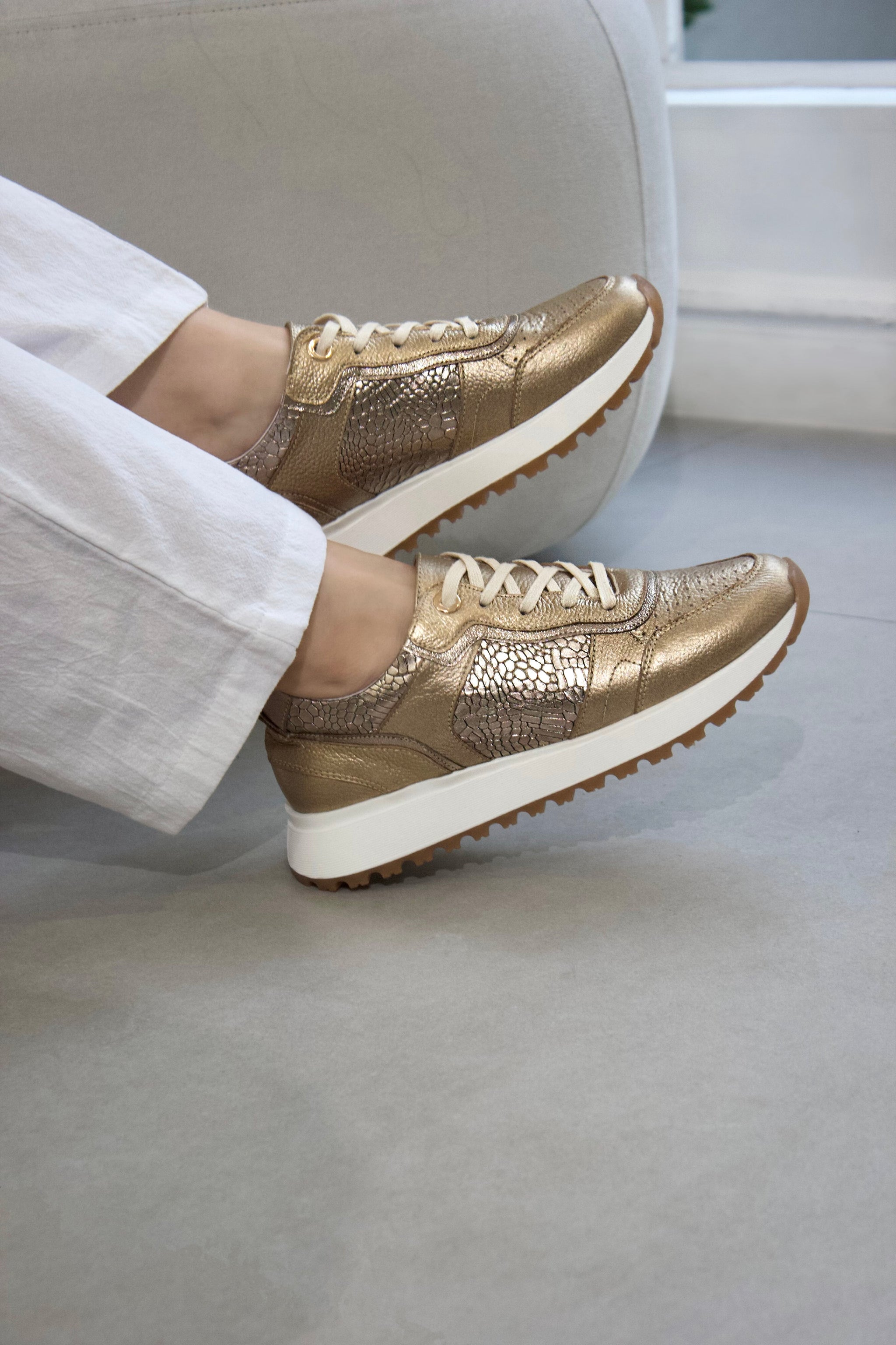 Sneakers Napoles en Cuero