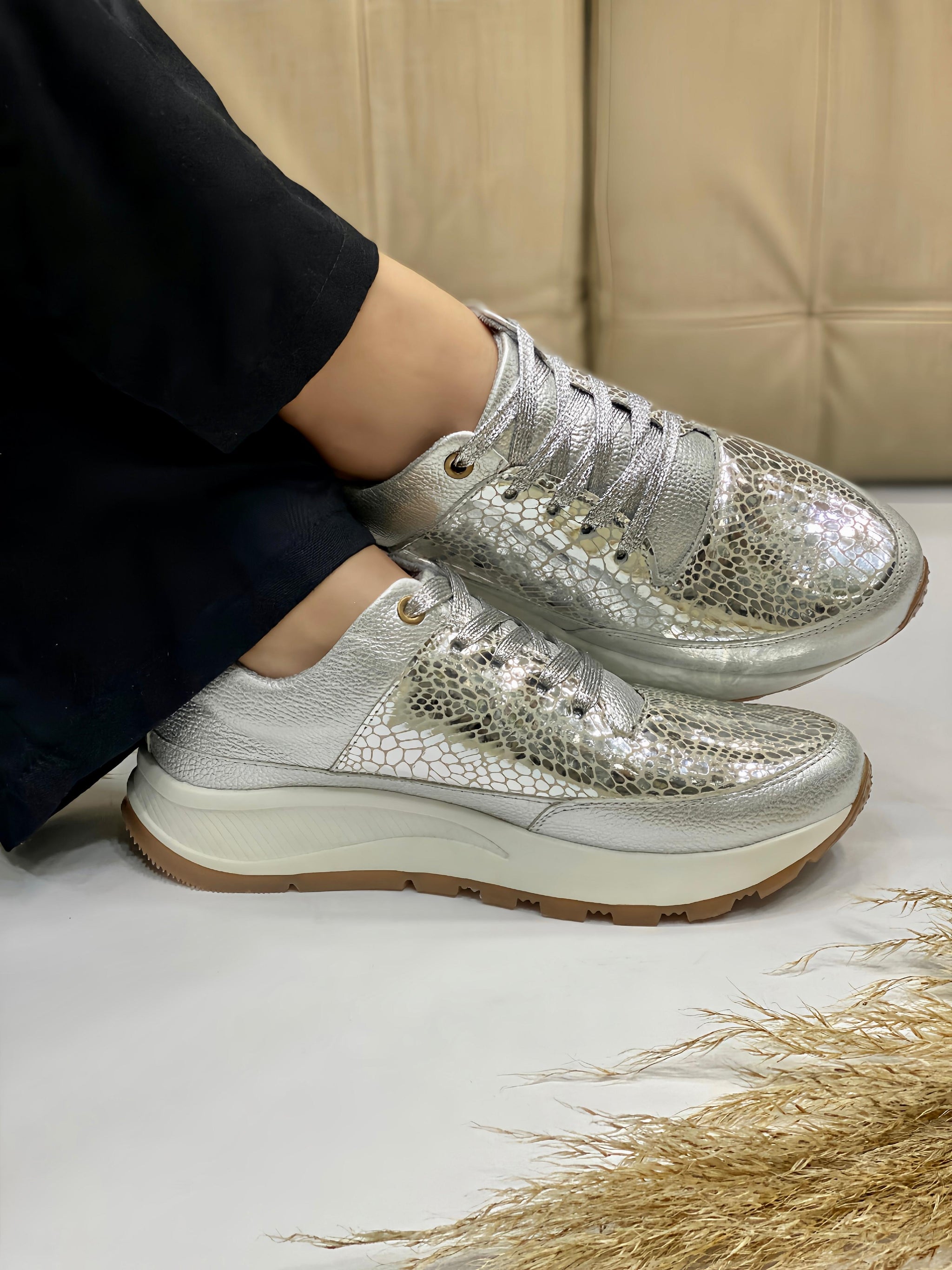 Sneakers Cuero Verona Plata